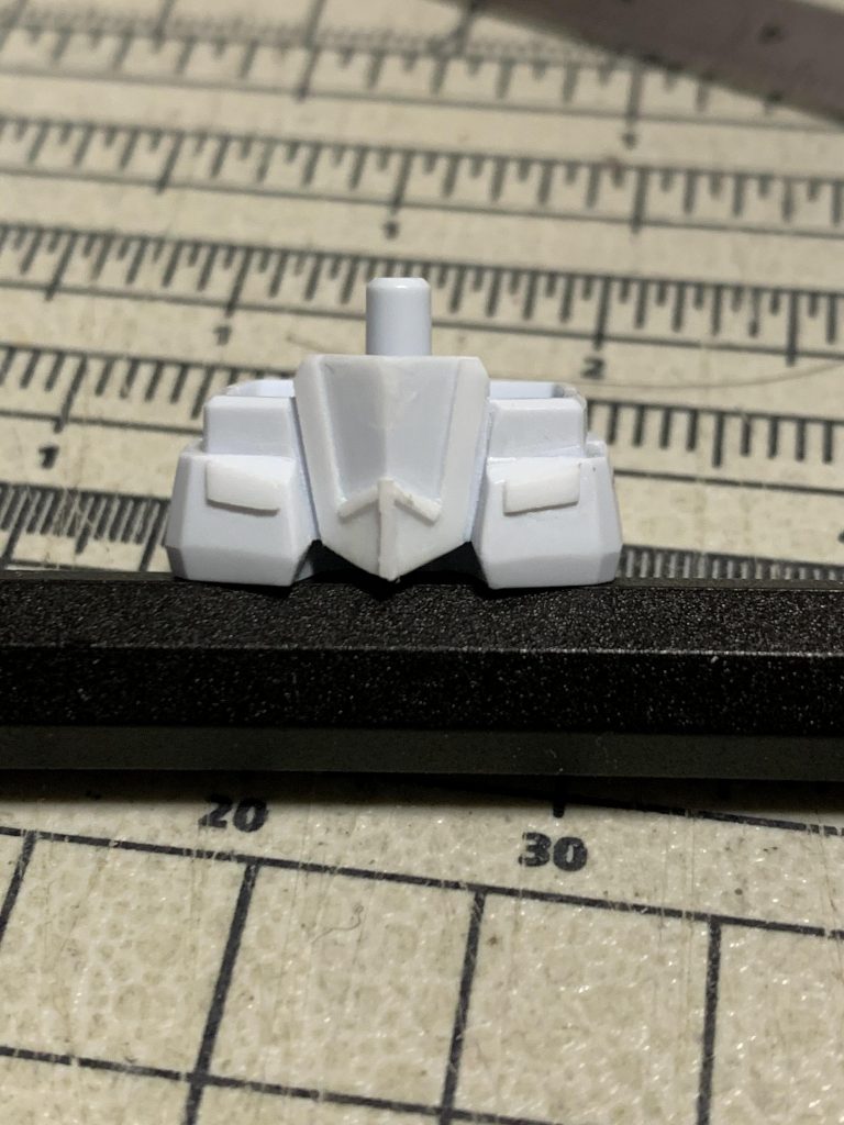 ほとんど見えない腹