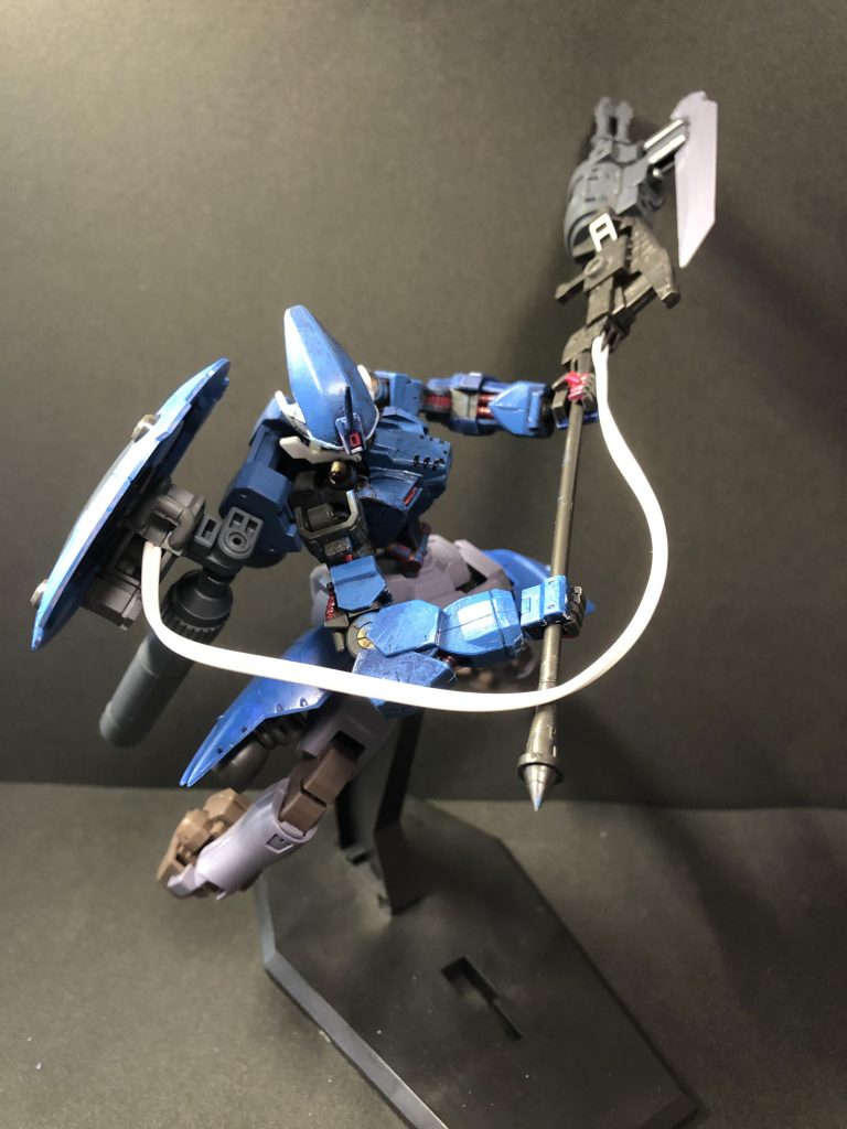 近接戦。大きさ、長さとエネルギーケーブルで、とても使いにくそうです。笑あれ、自分これケーブルを引きちぎらずに使えるのだろうか。笑笑