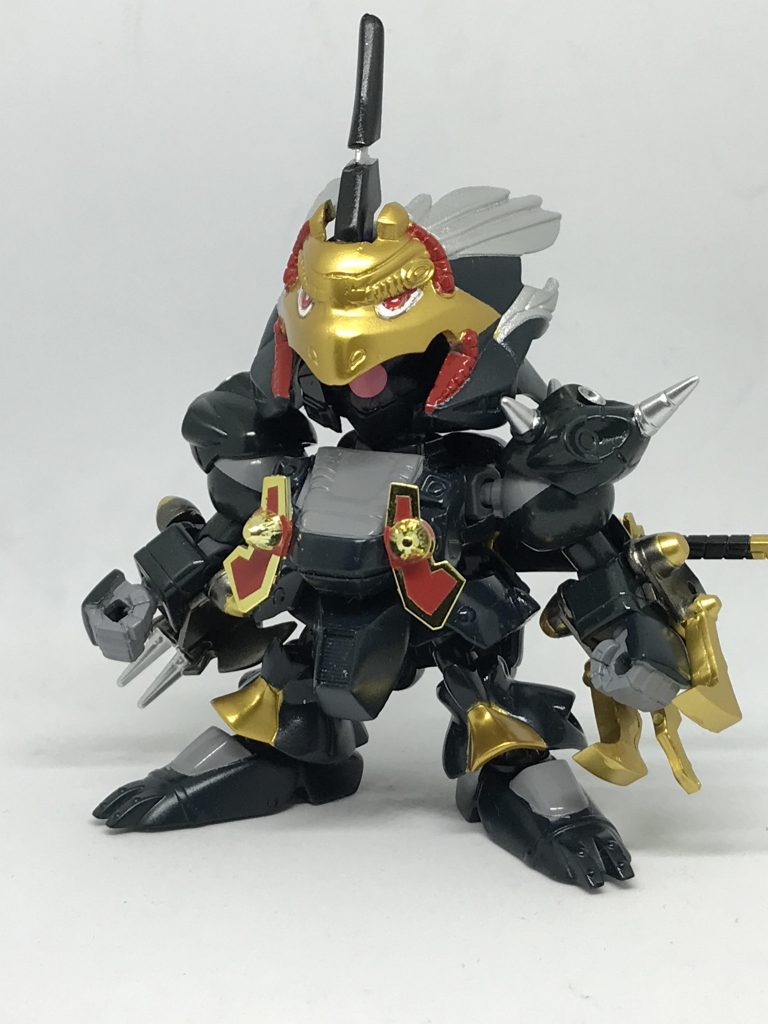 FRONTカラーリングはかなり渋めです。忍者っぽいダークなカラーリングにしました