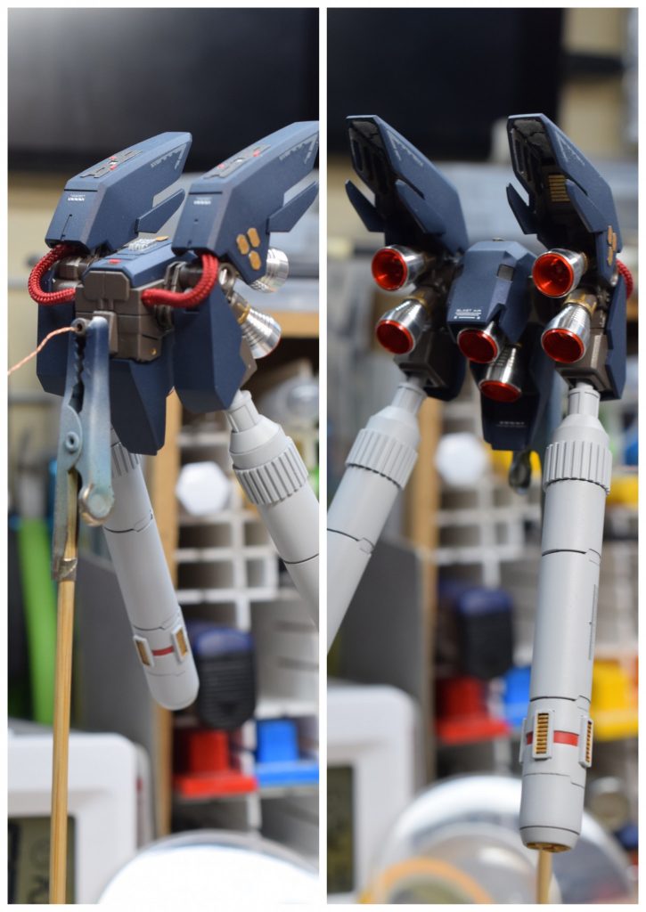 バックパックにはLEDが8個赤いメッシュチューブ内を電線が通って中央でチップ抵抗に接続して本体に配線していきます。