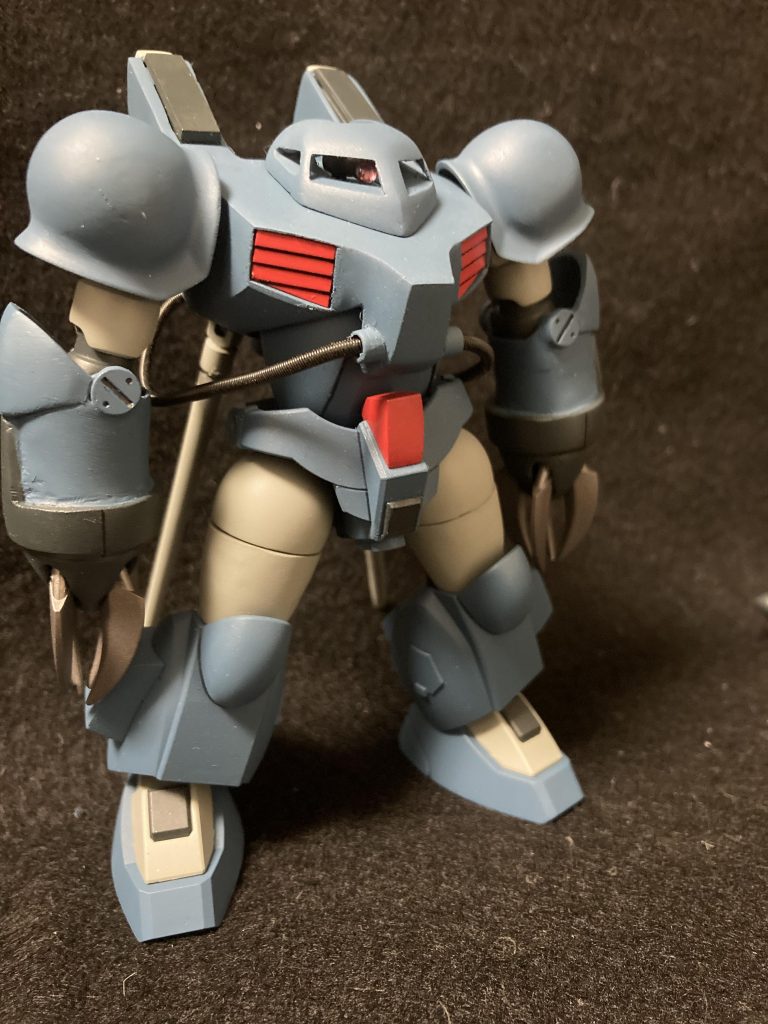 ベース機はハイモックとズゴックから。結構そのまま使ってる部分も多いので見た目以上に作りやすい機体って印象でした(:3_ヽ)_