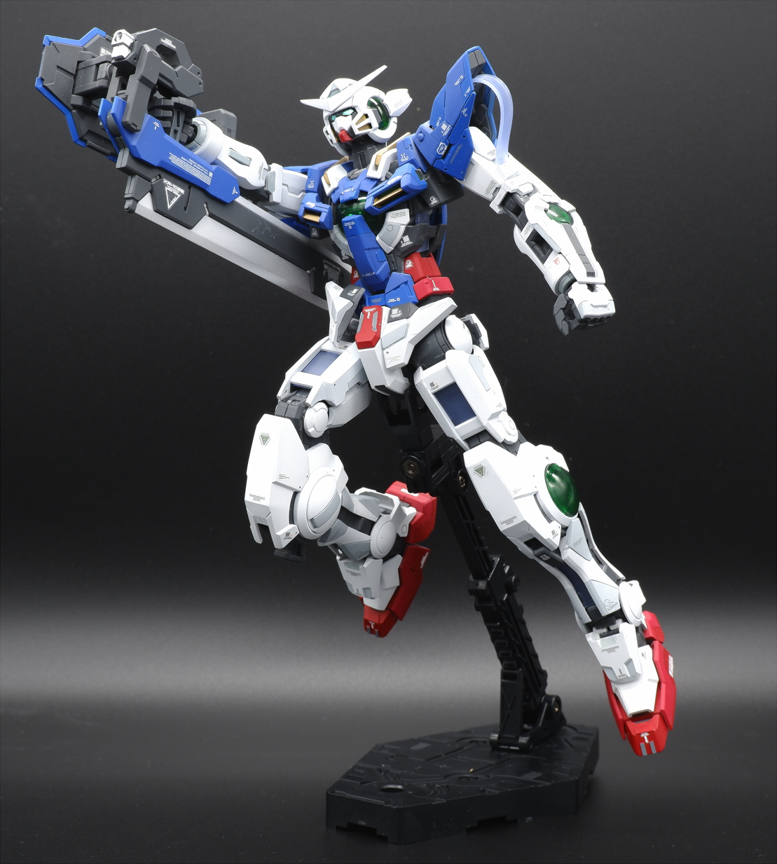 MGガンダムエクシア｜くさもちさんのガンプラ作品｜GUNSTA（ガンスタ）