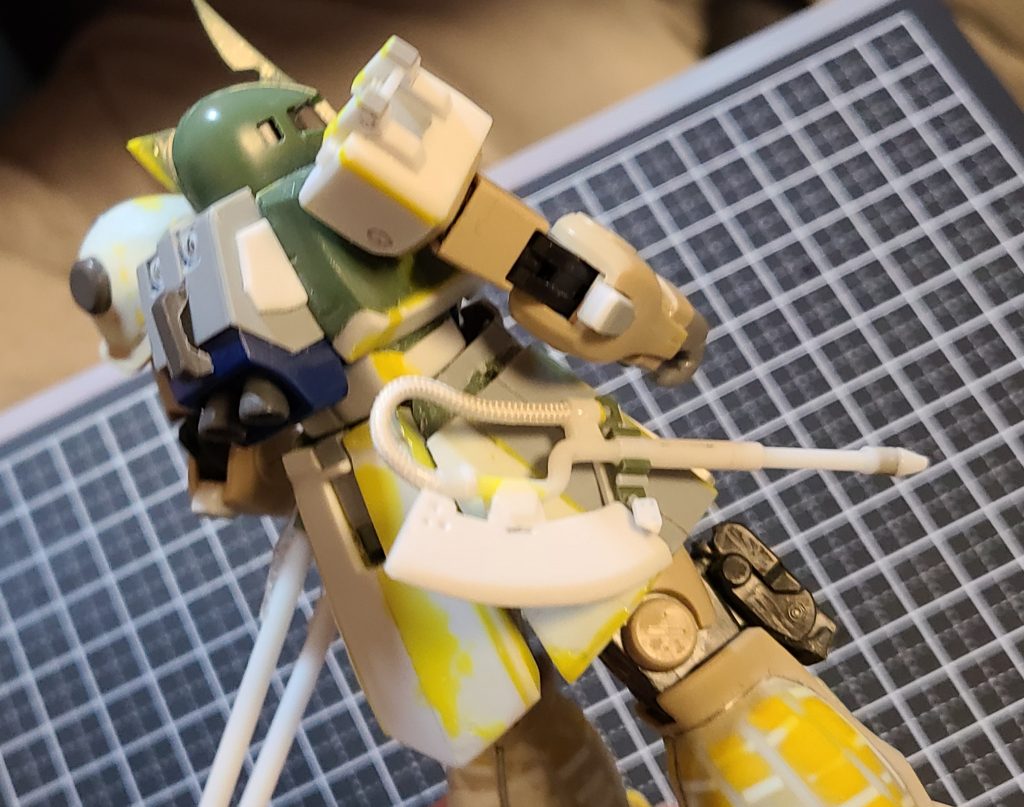 塗装前。ヒートホークとシュツルムファウストはスクラッチです。