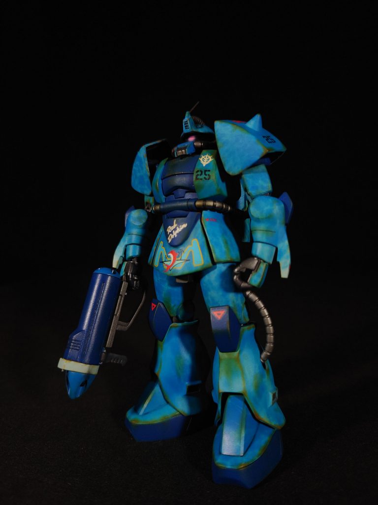 ギャー。最後に組み上げてから気が付いた！股間の部分が隠れていない！初歩的ミス！