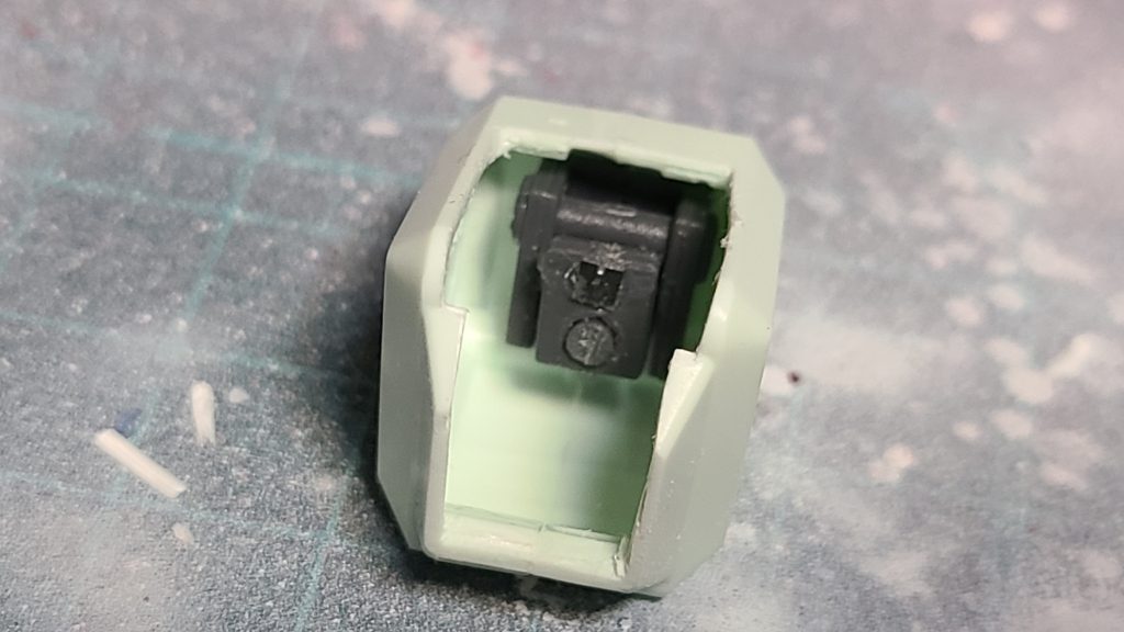 肩はロールスイングジョイントとマグネットセッターでアルス本体のネオジム磁石で装着できるように