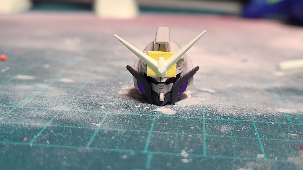 フェイクニューの頭部アンテナをパーフェクトガンダムのVアンテナに変更