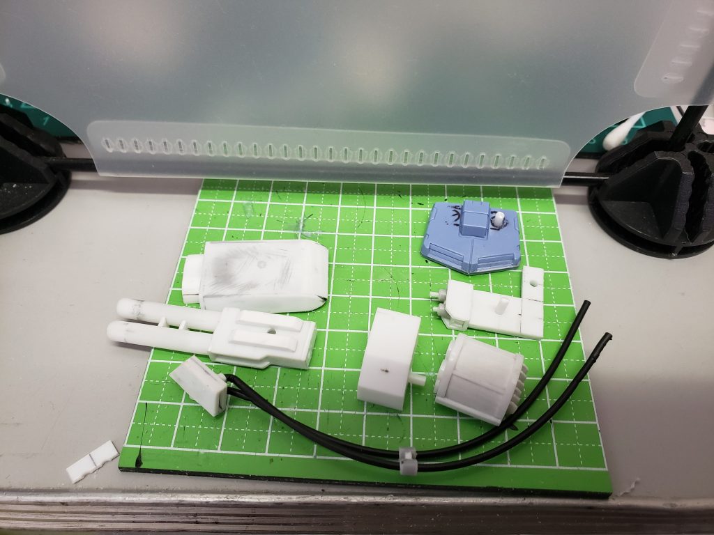 パーツ大きい方が作りやすい今日この頃