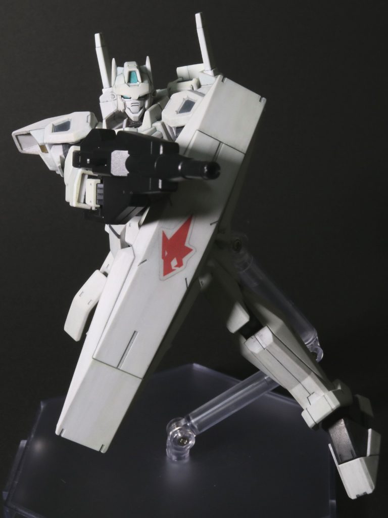 ポージングの自由度もなかなかのものです。