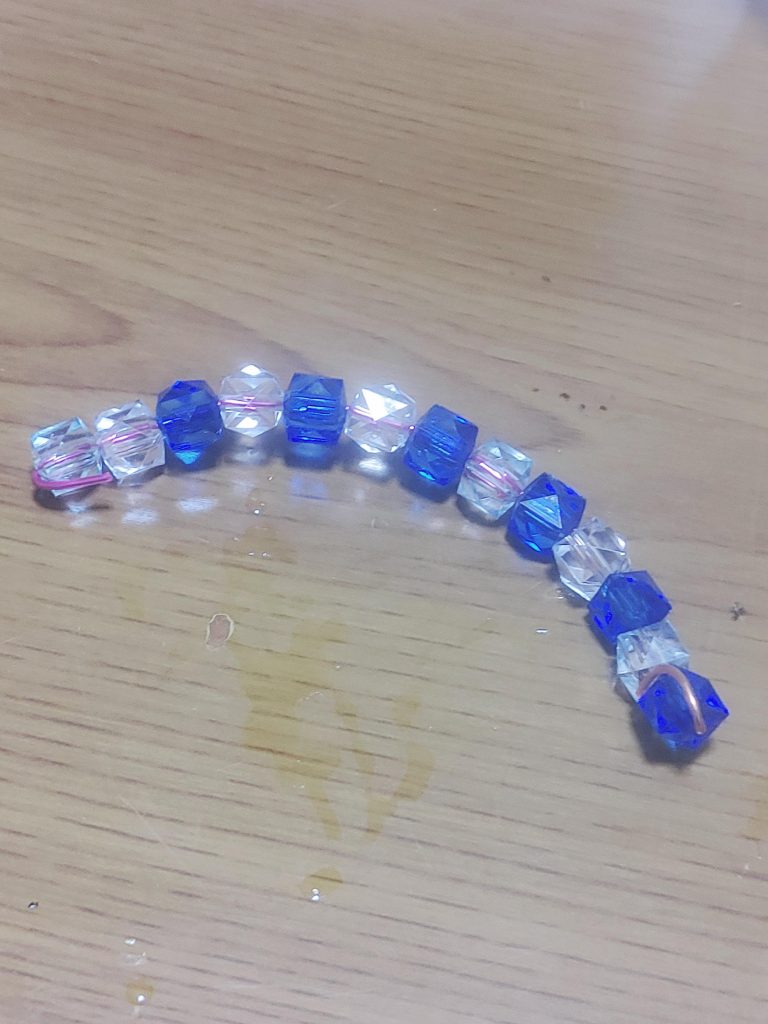 ちなみに尻尾はこれですw簡単w