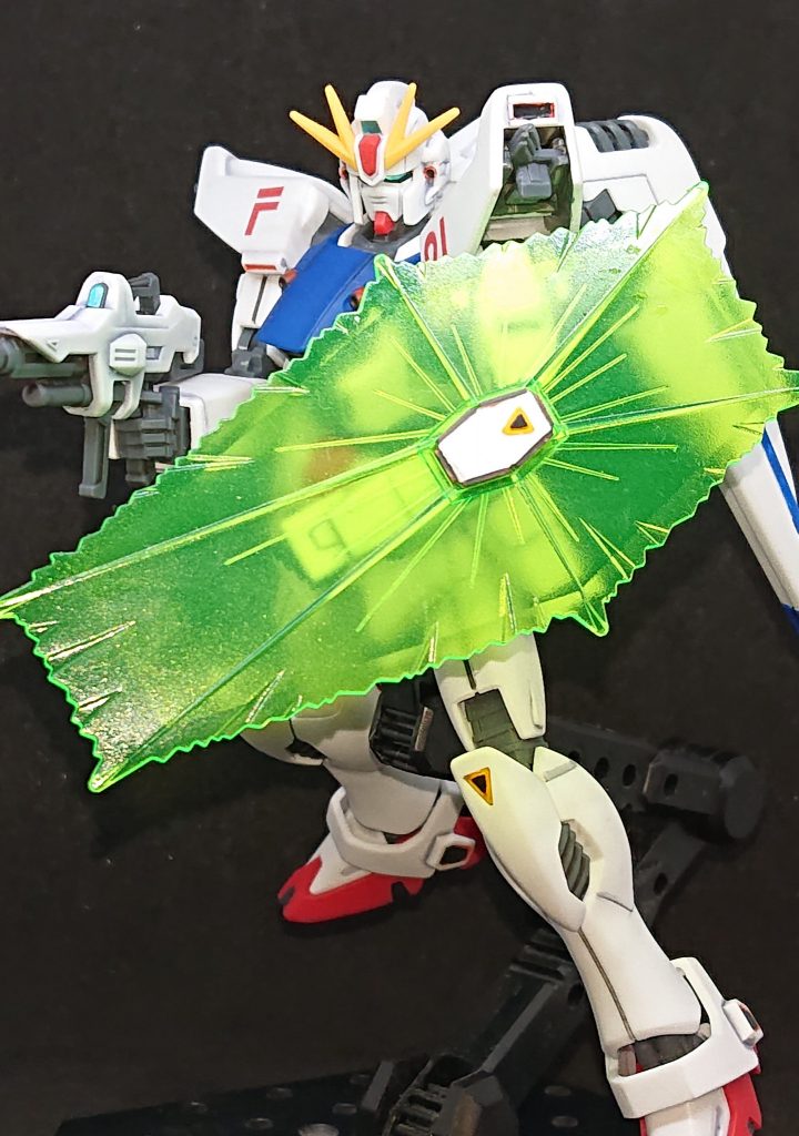 ビームシールドという設定が私にはよく分からないです。