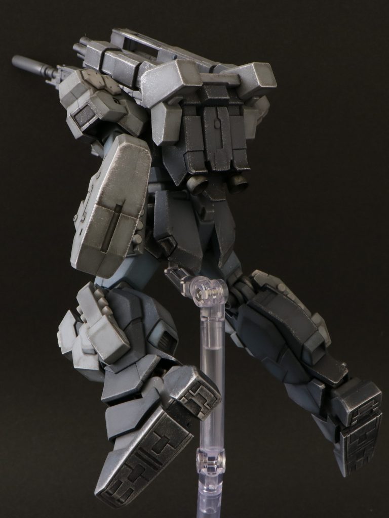 後ろ姿も良きですね。😊