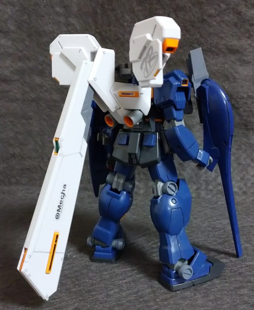 バックショット スラスター以外は成型色のままです💦あと､プリムローズ形態には出来ない仕様にしてあります💦