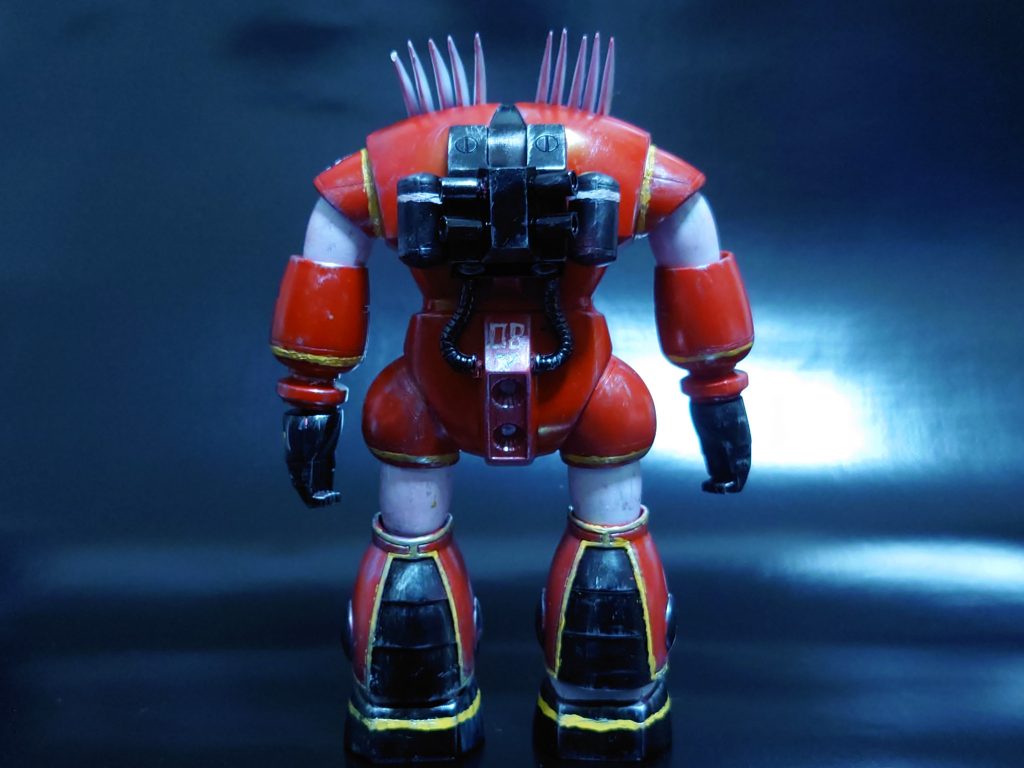 旧キットベストメカコレクションのMSを作るのは今回が初めて。いつもどおり、ガンマカエアブラシで塗装し、銀でチッピングしました。