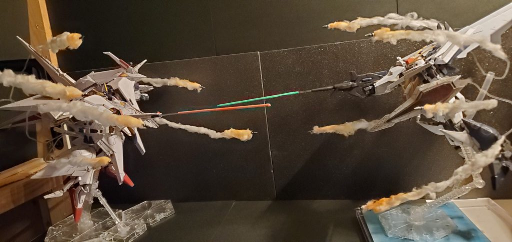 撃ち合いは更に戦闘エリアが拡大! 非常に楽しめる閃光のハサウェイ!見てくださりありがとうございます!