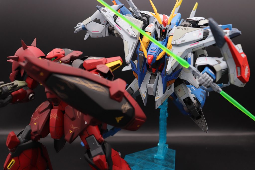 以前制作したメッサーと。　大型サイズなので２機並べると圧巻です。