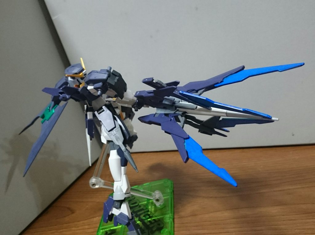 砲撃をメインとした「バスターモード」