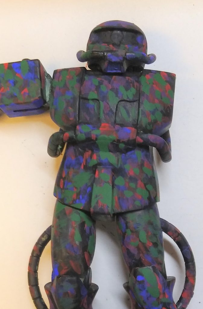 始めは暗めの色を乗せていきます。