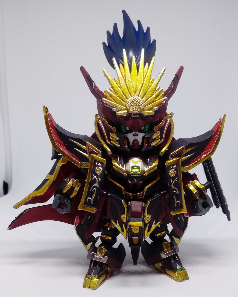 SDガンダムファンとして30年にわたり、武者の最新キャラクターを長くお待ちしております。 本当に嬉しかったです!このようなムードから、今回使用した色も戦国伝キャラクターをベースに変更しました。たとえば、ハイエンドのキャラクターは金色の足、金色のエッジを使用し、各パーツは3色以下で構成されています。簡単に言えば、「信長ガンダムエピオンがSD戦国伝キャラクターだとしたら、どんな感じになるの?」