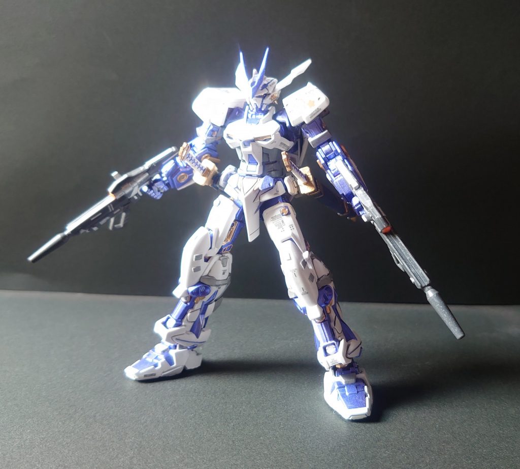 基本状態のアストレイ-バイオレッドフレーム-