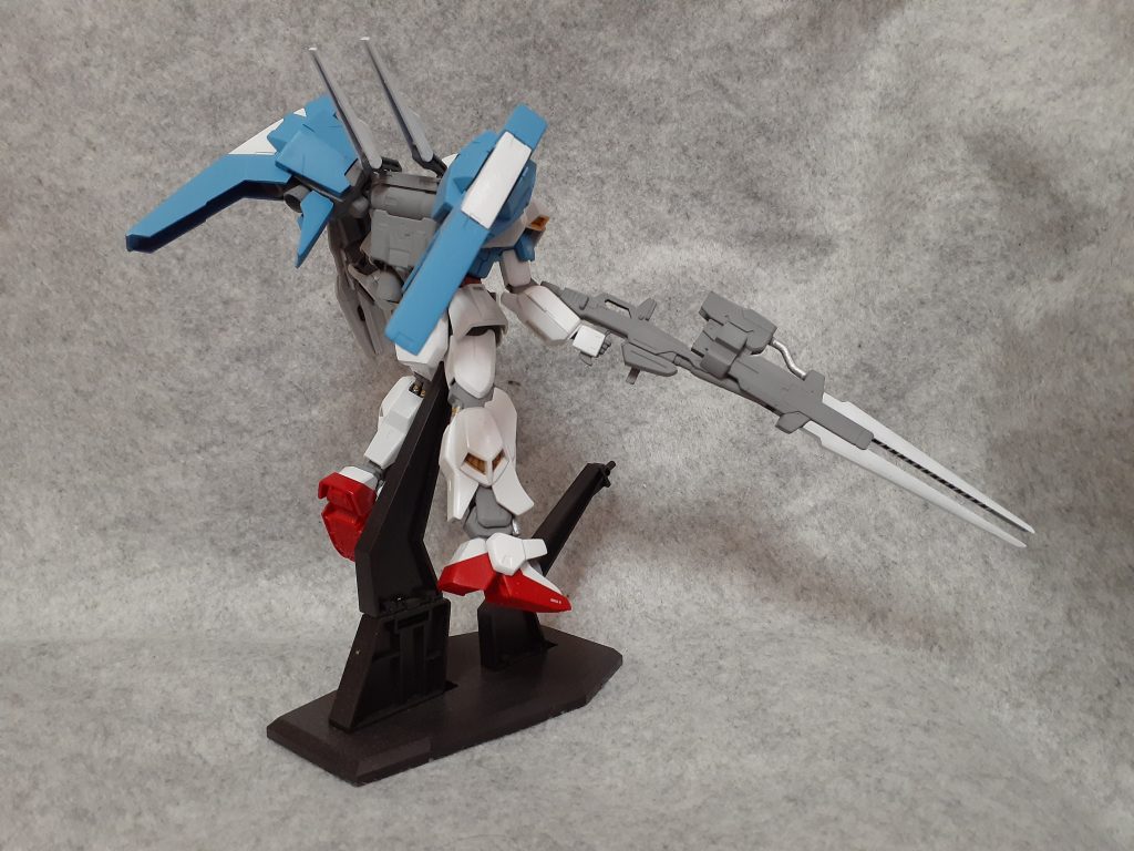 バックパックはGP01fbをベースにビルドパーツを使用しています。