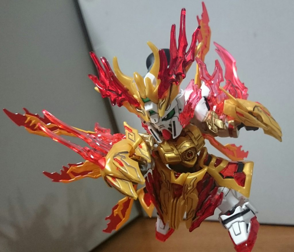 武器、というか攻撃手段は徒手空拳のみ！通常版で持ってた矛はリストラ？