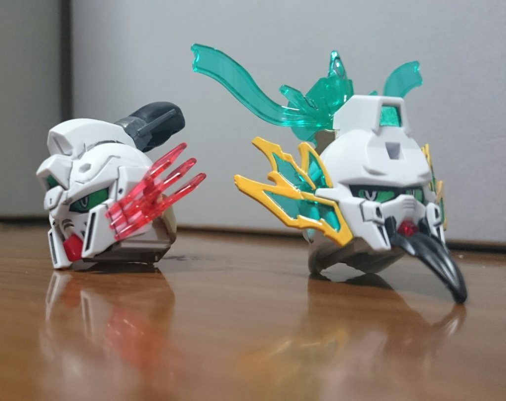 今回、通常版の頭部を流用出来るので、天覇 曹操と同様にお目々の表情を自作してみたっス！両方とも戦闘時を意識して描いたんスけど、張飛は正面向き、関羽は右向きの目線で描いてみたっス