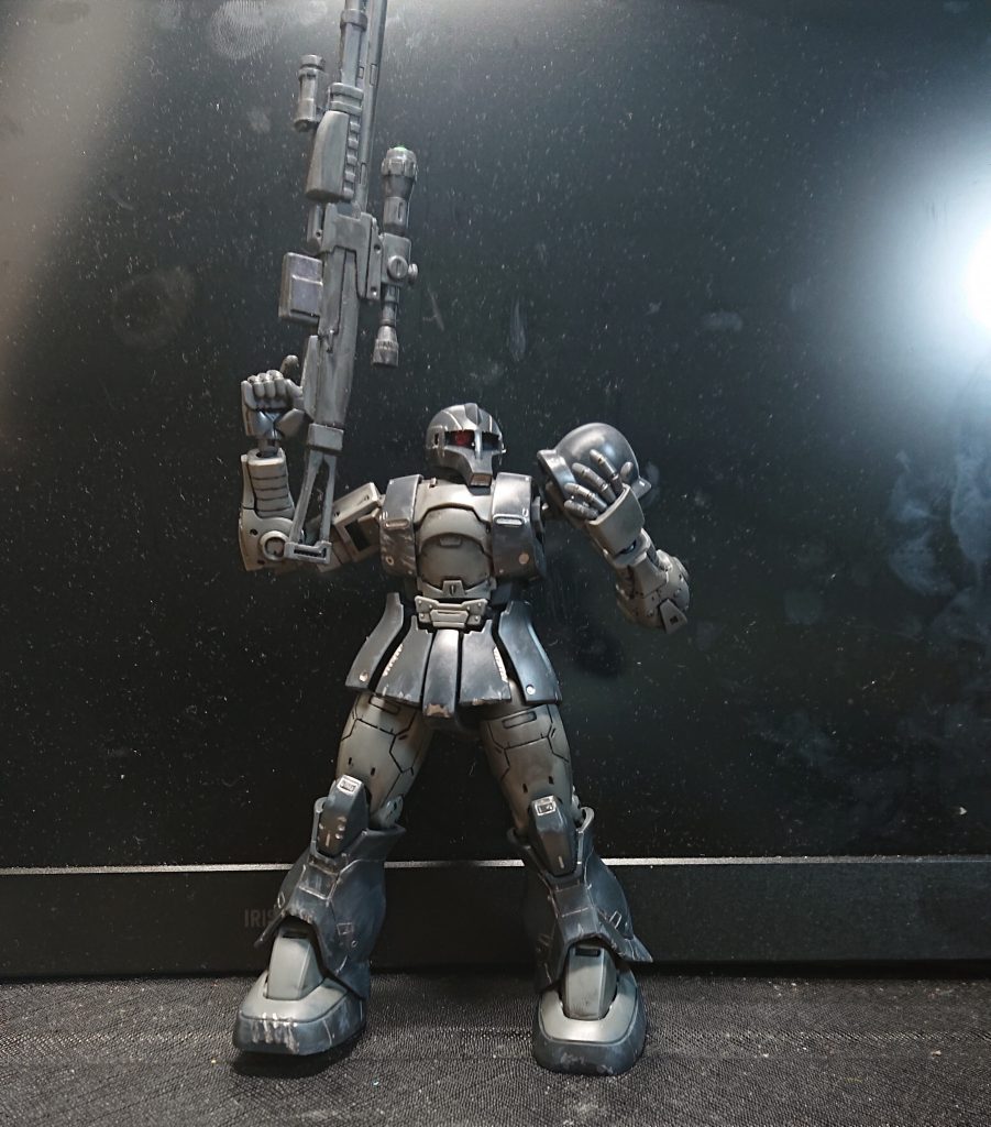 方向性決まってきたので少しずつ部分塗装、ウェザリング。宇宙のウェザリングって…難しいよね？なんせ宇宙なんて行ったことないし