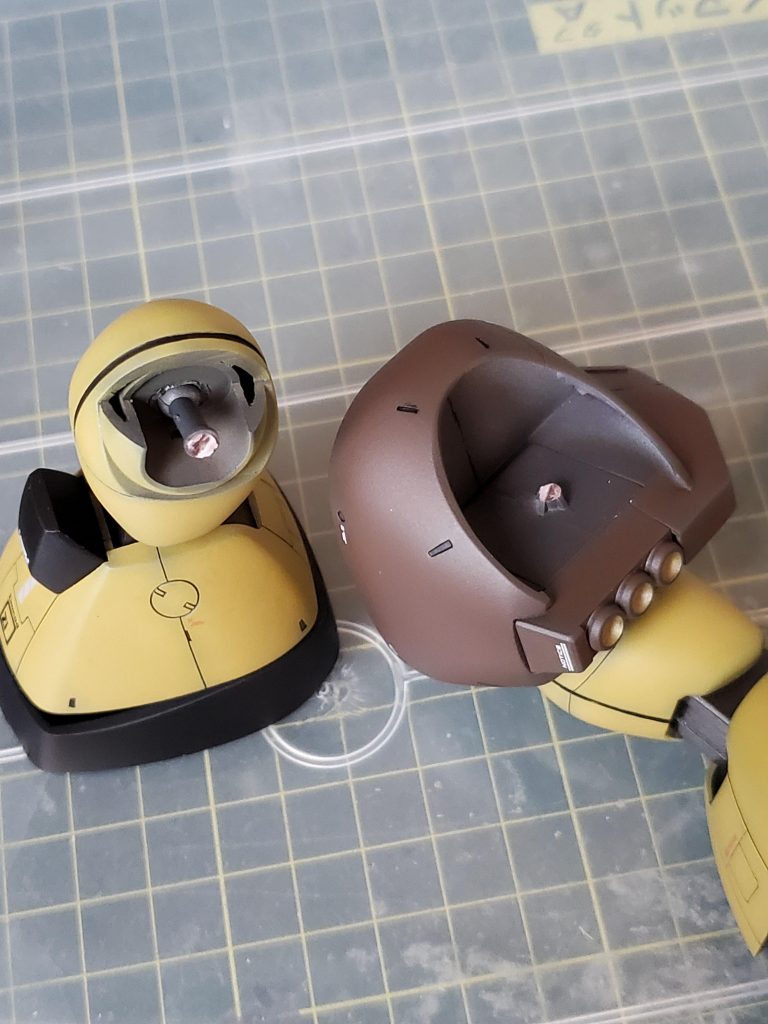 最終組み立てでこんな事も…😖真鍮線でリカバーしました👍