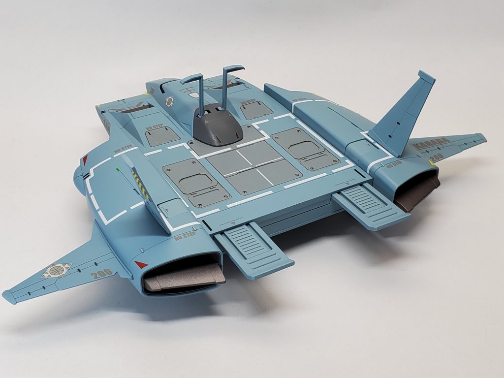 ラインも水転写デカールです。貼るのは大変ですが、塗るのも…(笑)