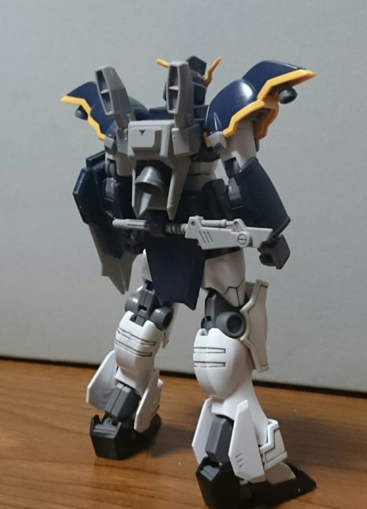 ・背面ビームサイズは別途に収納状態のものが付属してるっス