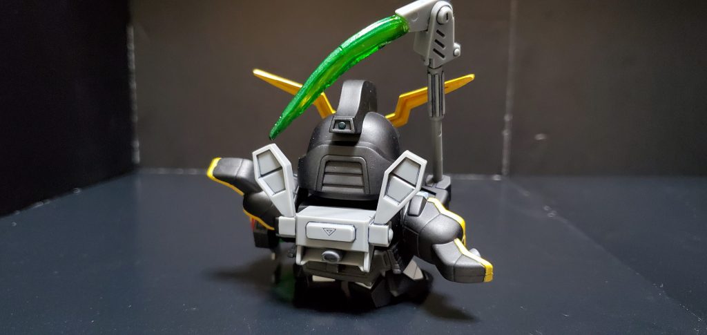 OPの後ろ姿っぽく。