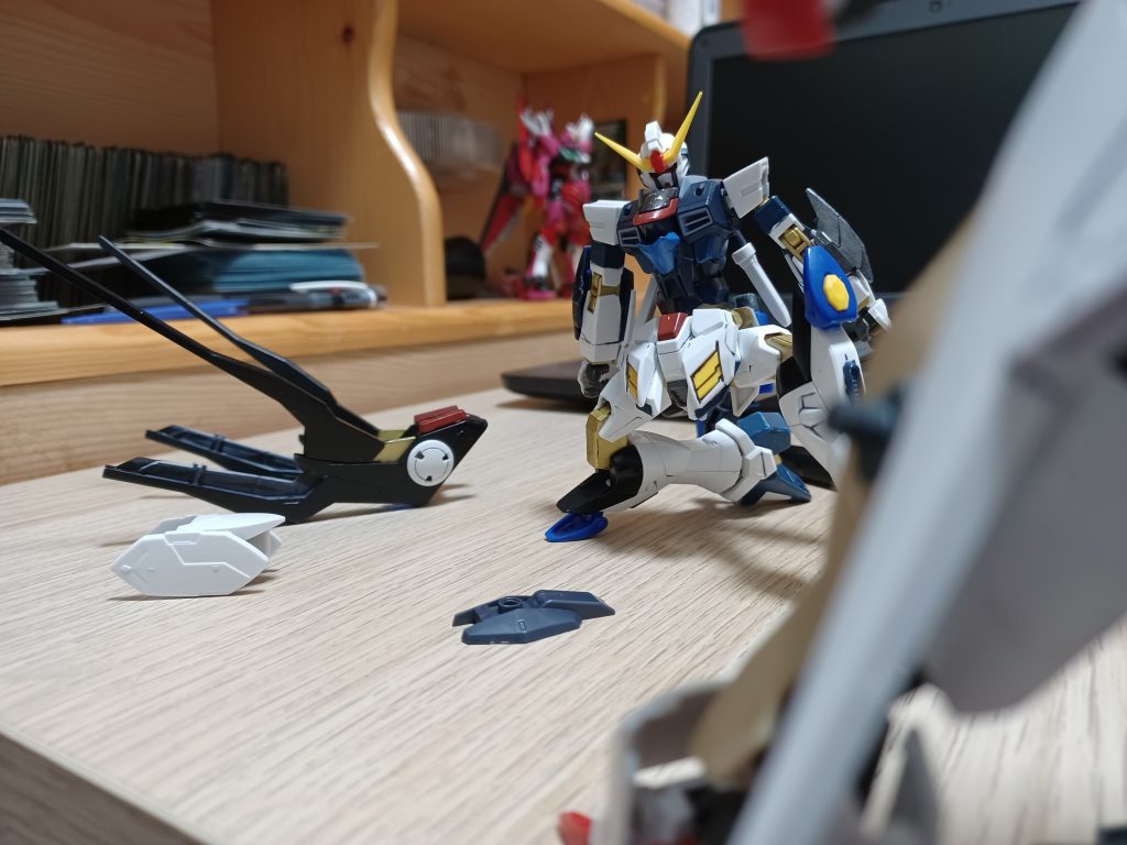 フリーダムガンダム（名前未定）大ピンチ！！そこに送られてきた新装備（名前未定）