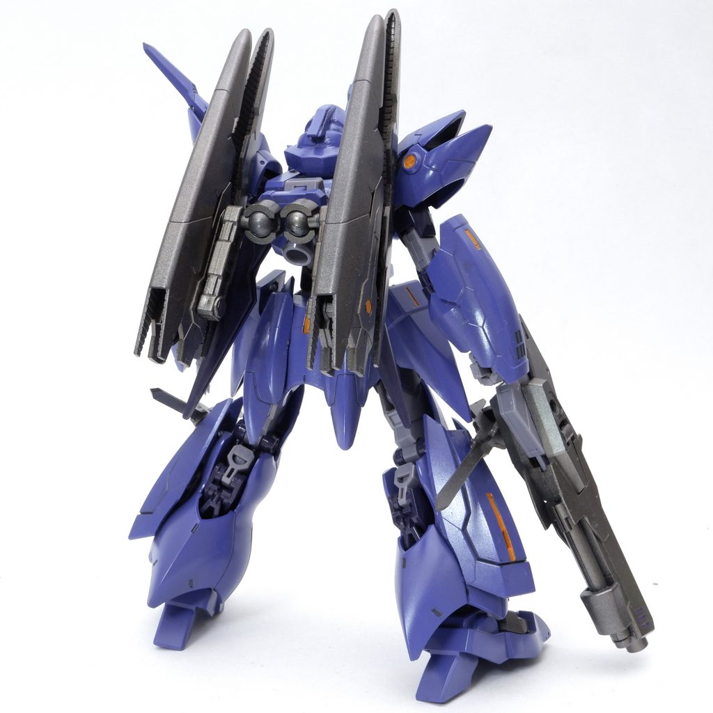 ▲背面。特徴的な背面のバズーカはアルスアースリィのライフルに。アルスはビームキャノンと解釈した、という設定。