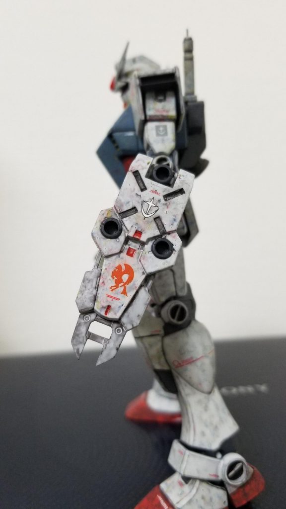 シールドっぽい武器。