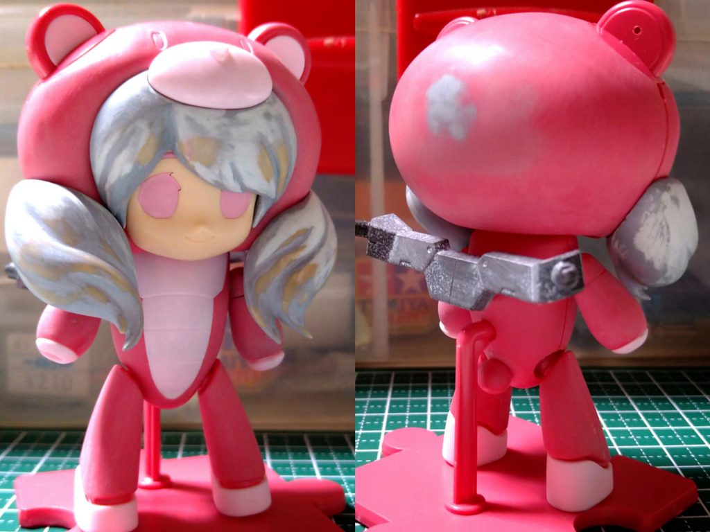 髪の毛は全てエポパテで成形しました。アームドアーマー基部の広大な肉抜きもエポパテで埋めましたが全然見えません!