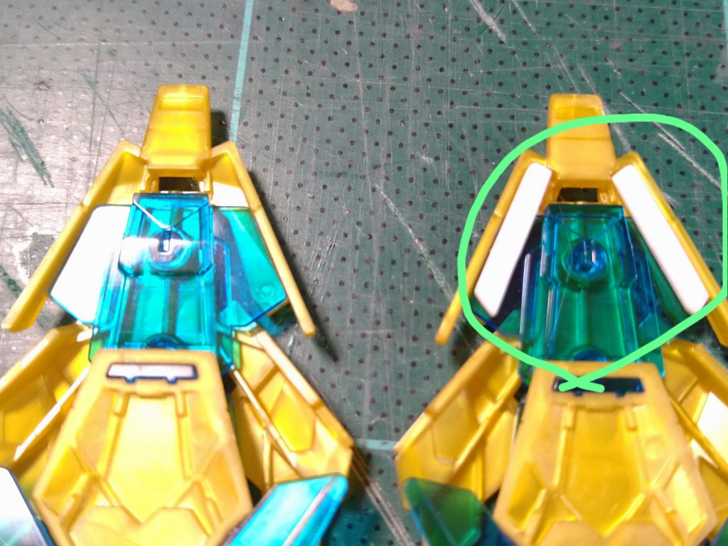 アームドアーマーは丸付けたとこだけプラ板でそれっぽく切り出して接着、肉抜きを目立たなくしました( ^_^ ;)