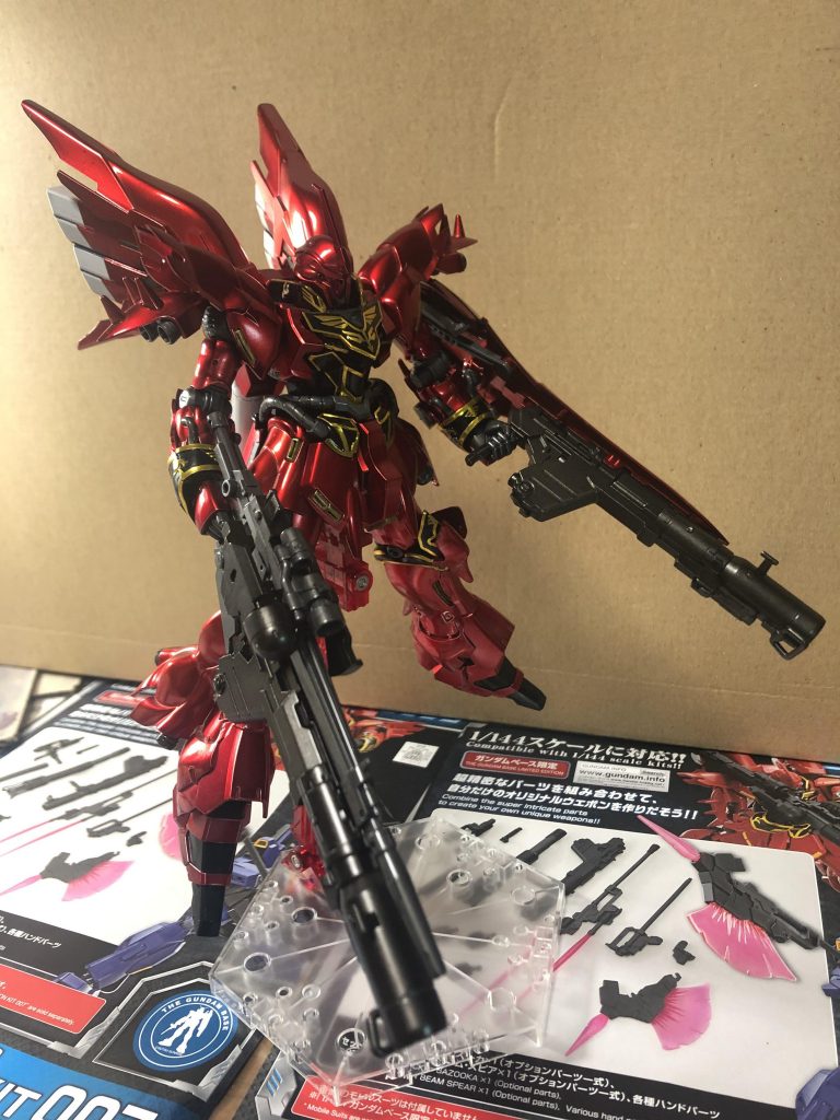 重装備HGシナンジュ、チタニウム–3枚目/制作者：モニ&パオ