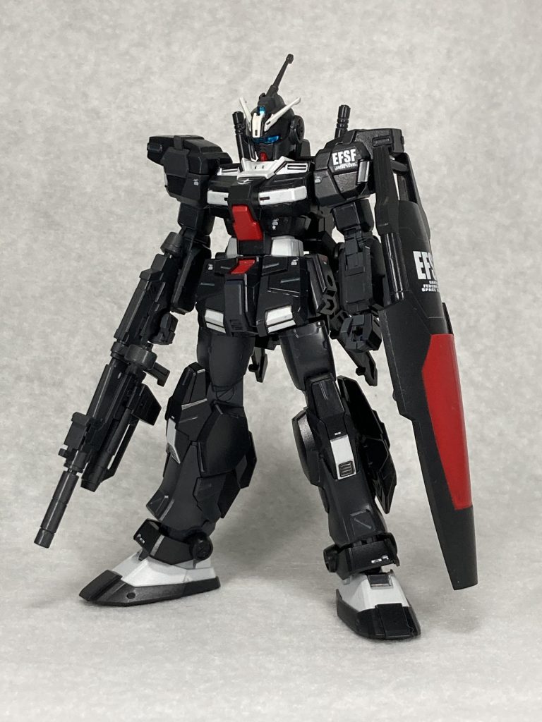 軽装状態でライフルとシールド以外はペイルライダー宇宙船仕様、陸戦仕様から持ってきているのでパージ可能です