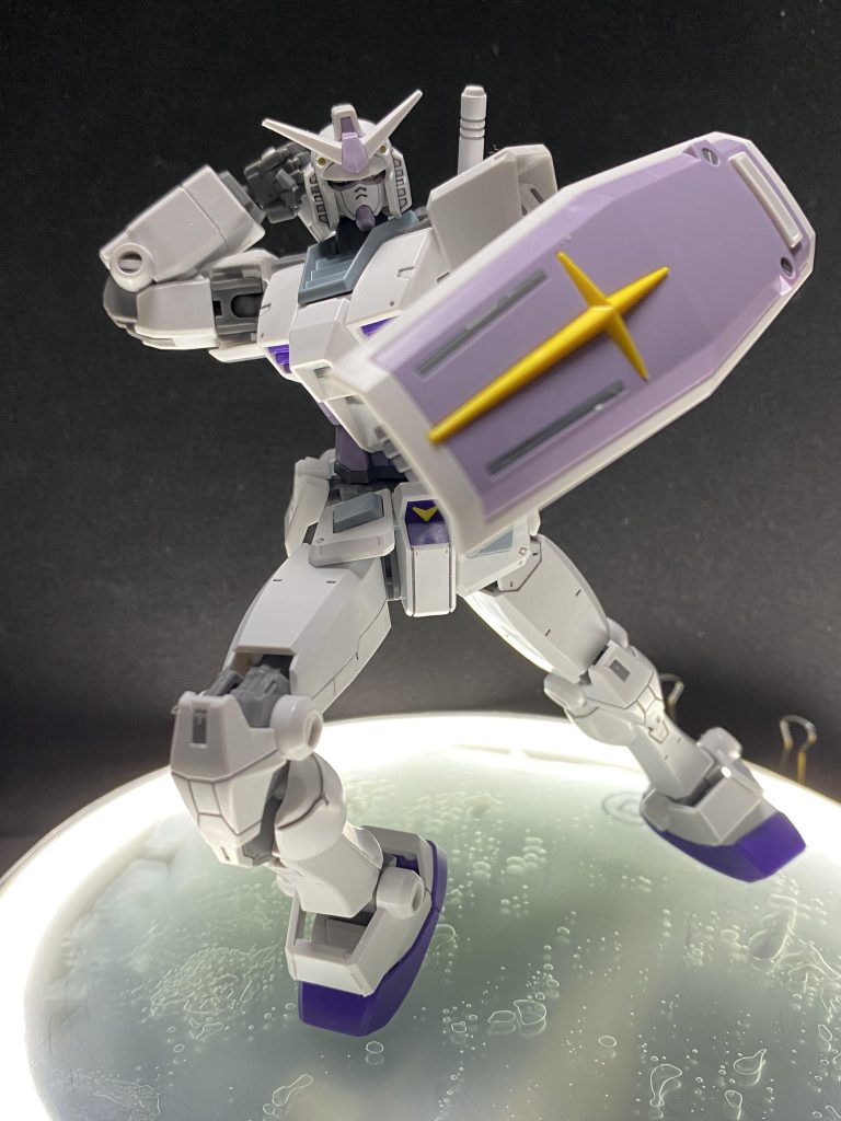 いちいちポーズが決まるのがBEYOND GLOBALのいいところ。