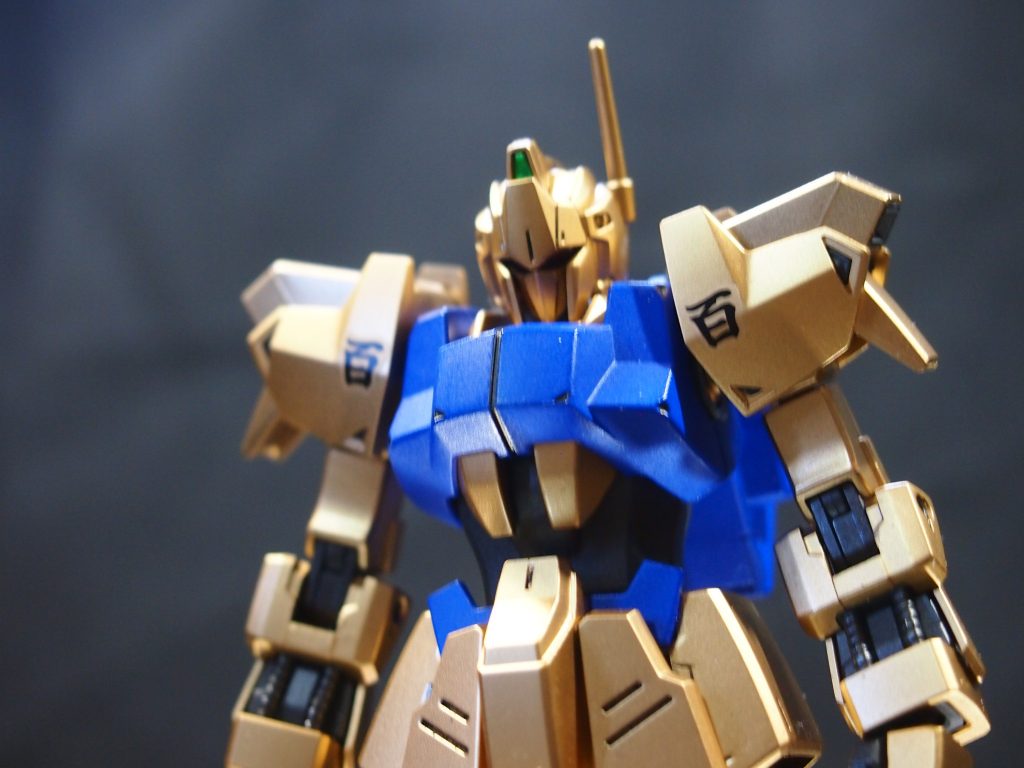 MSN-00100 百式–2枚目/制作者：白黒魔