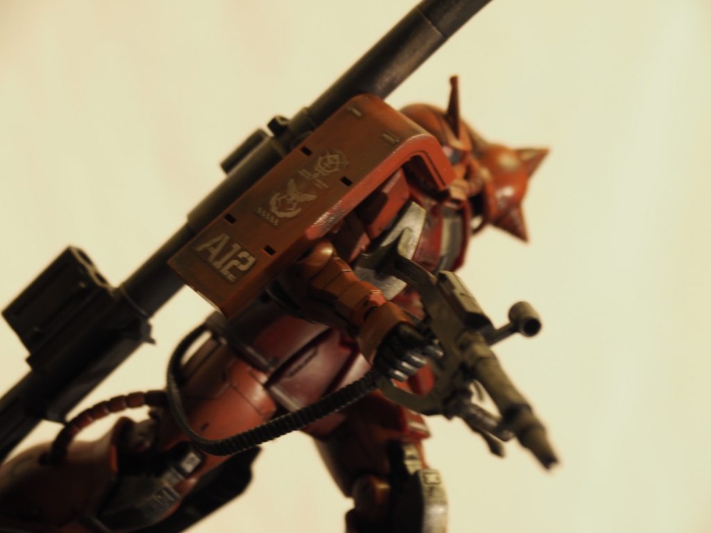 シャア専用ザク–5枚目/制作者：ひらめ