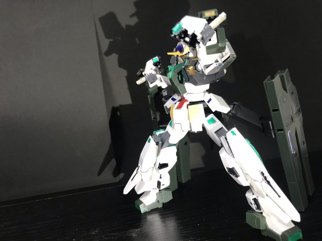 サバーニャァー「この先を通すと厄介なんでね!てか君が!叫んだから名前が!」ディジェ「制作主から遊ばれてやんの!」サバーニャァ「うるさい!ネタ入れるところが!無いんだってよ!」バン!