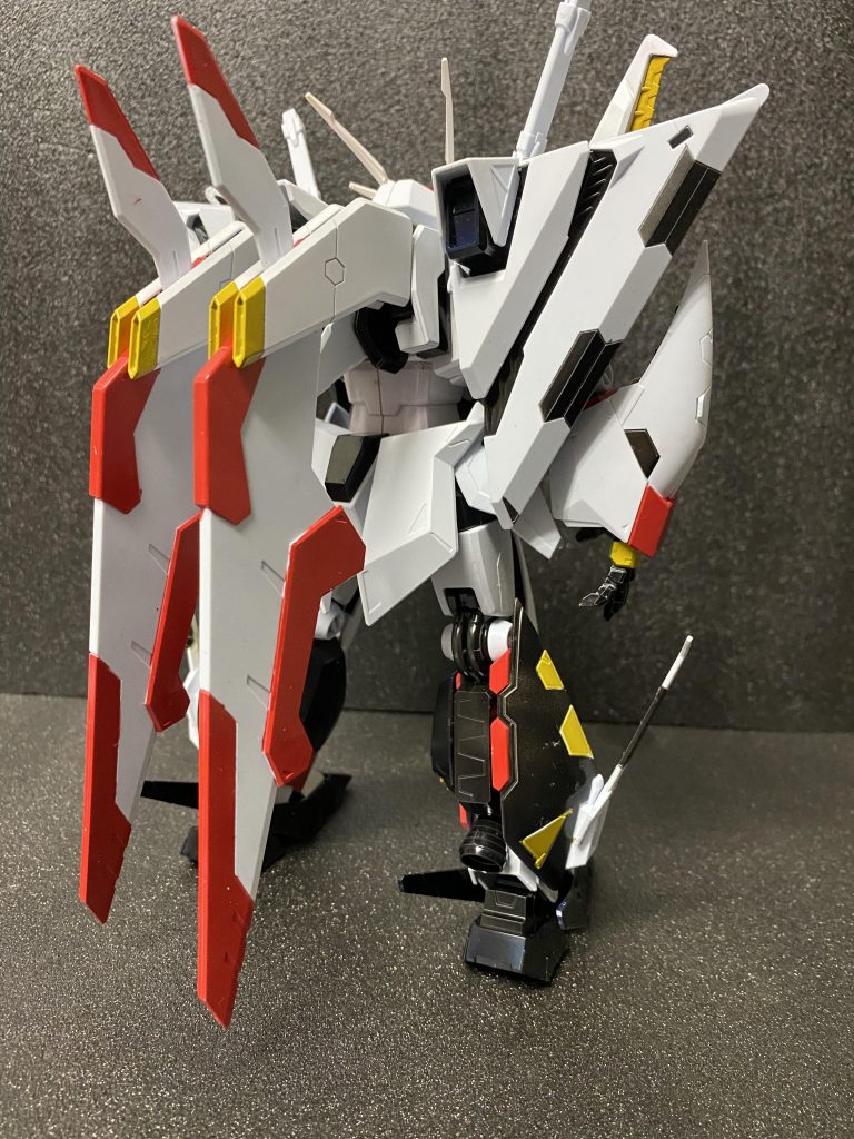 ゼオライマーカラーって白黒メインですごく塗りやすいのにカッコいいですよね。