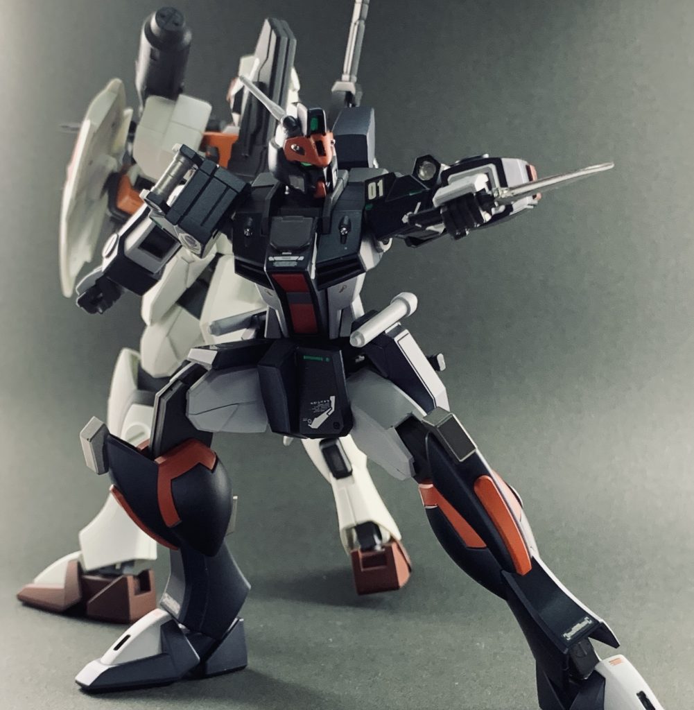 前回製作したダガーLと一緒に。ダガーLが牽制してる間にソードブレイカーが強襲するってイメージです。