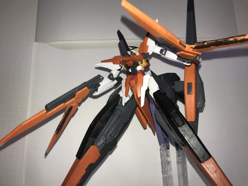 えーと後ろのキャノンも無かったんですなので家のやつを台座でくっついているかのように置いてます!