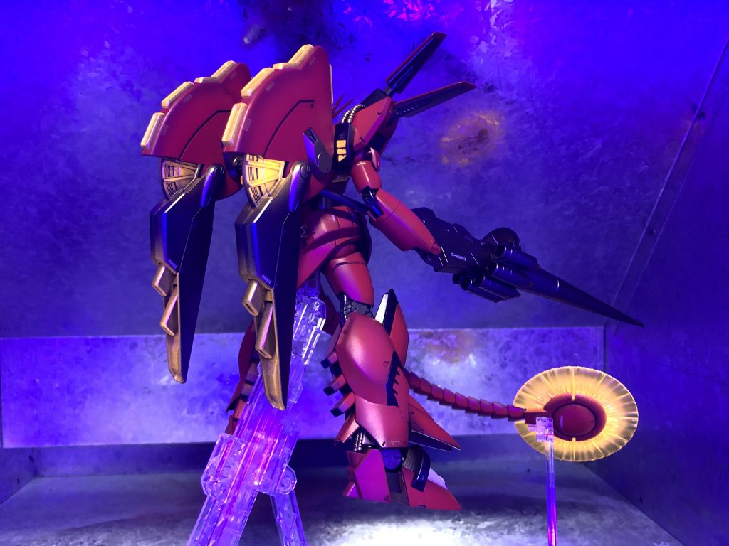 バックショット!バーニア、フレーム、エフェクトをゴールド+蛍光イエローで塗装!