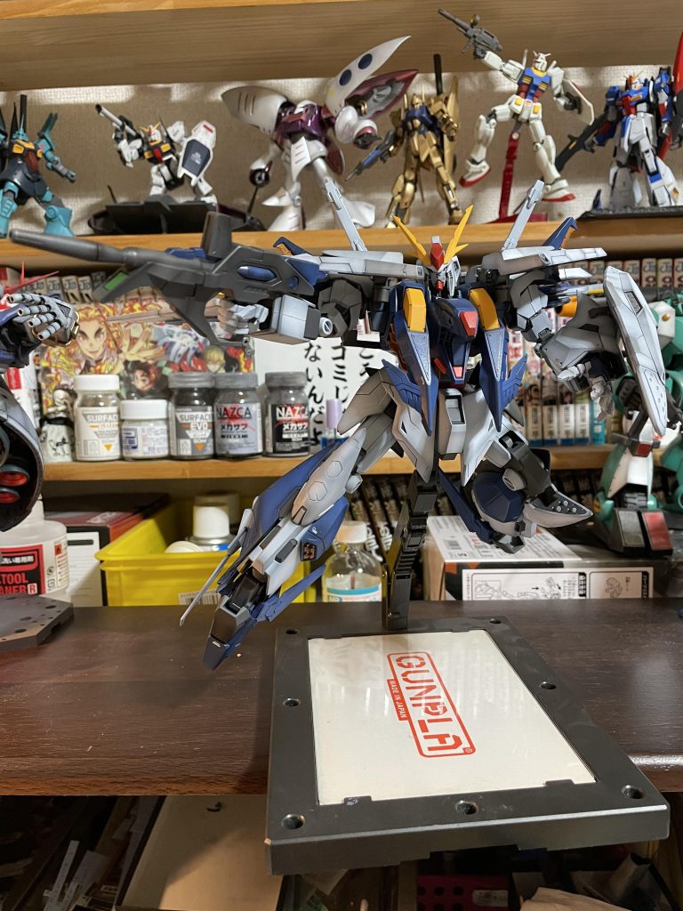 とにかくポーズがつけにくい。