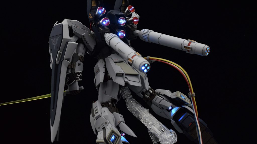 HGUCシナンジュスタイン–5枚目/制作者:チキン ユウ