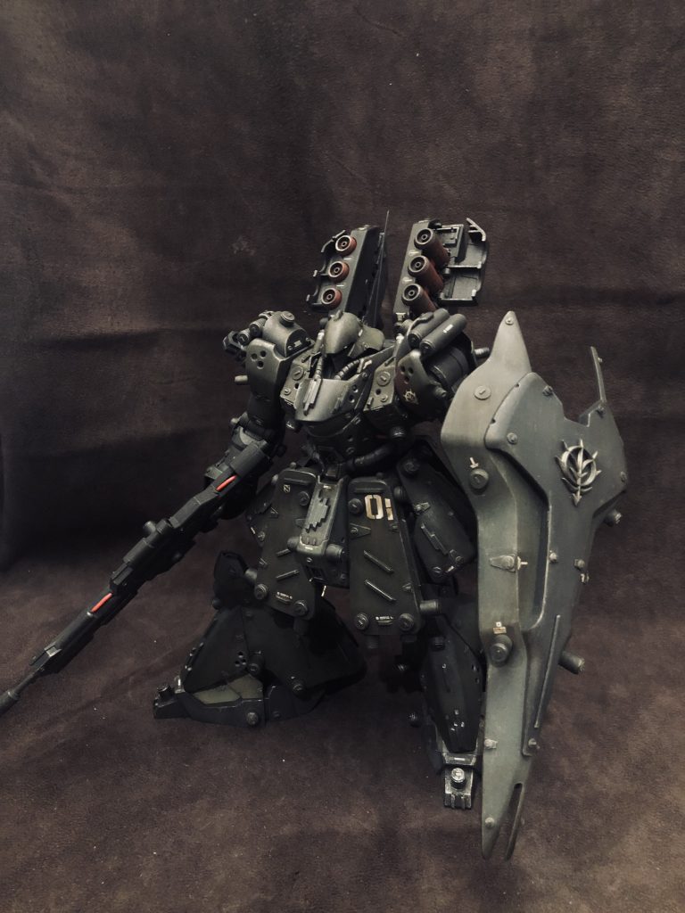 Sazabi–2枚目/制作者：mammon