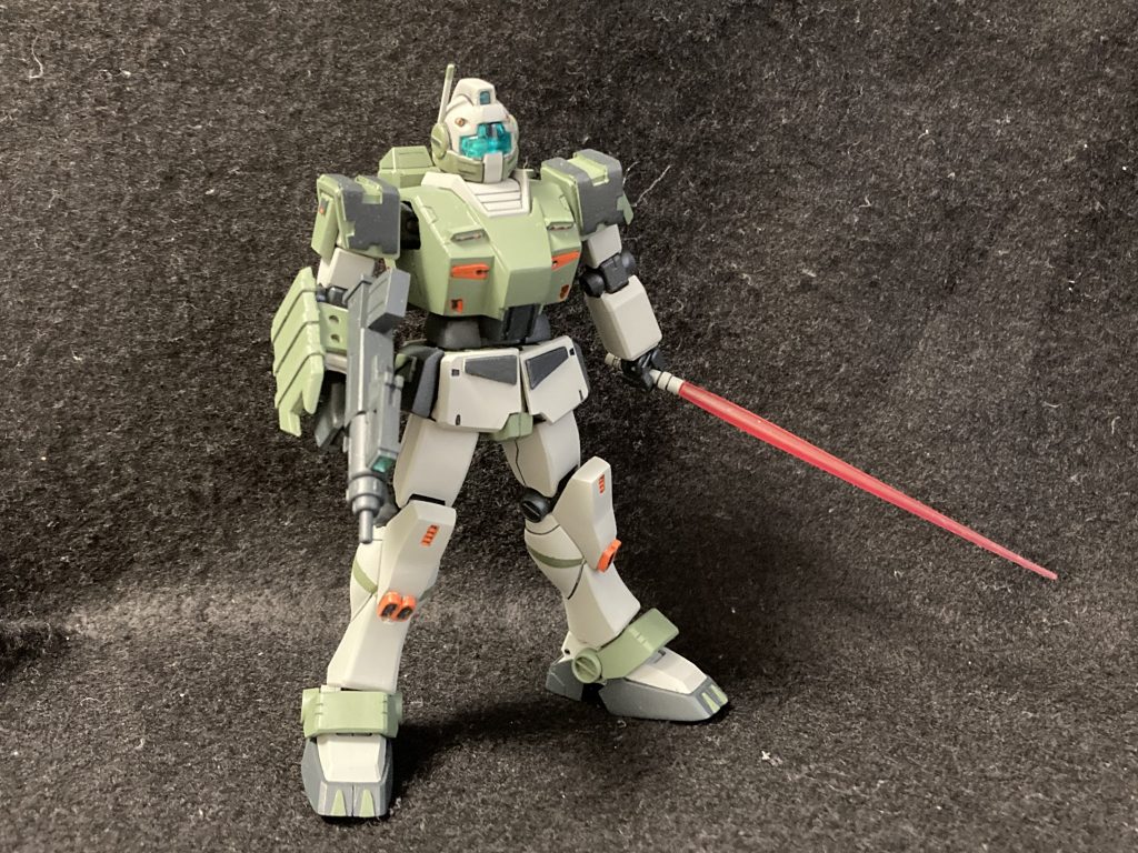 以上、陸戦用ジムでした！GWに完成させたのが2体とも妙な輩で1人でムフフとしております。まだまだ塗らねば完成させねばならぬ珍妙不可思議なガンプラが沢山あるので、またしても宜しくお願いします…！